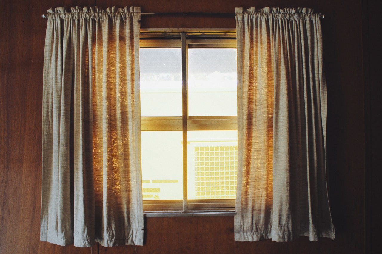 window drapes